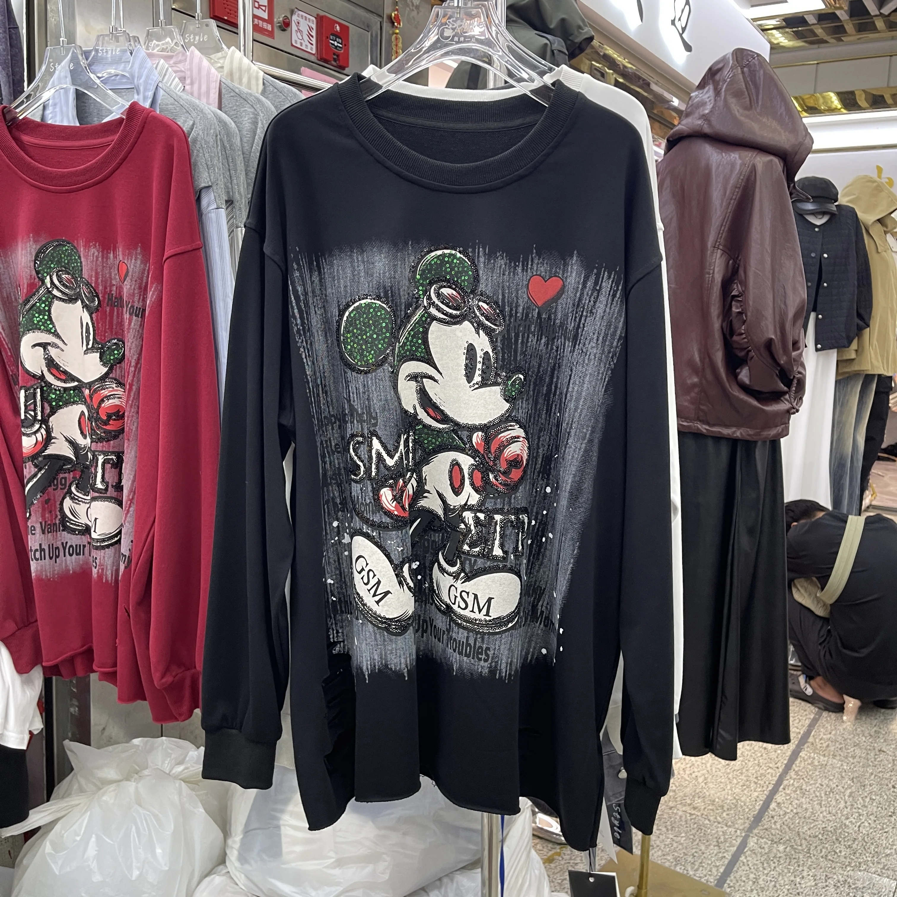 American Vintage Sequins Mickey Hole Long Sleeve T-shirt Mid-long Oversize Pullover Top All-match O-neck Casual Basic Tees
American Vintage Sequins Mickey Hole Long Sleeve T-shirt Mid-long Oversize Pullover Top All-match O-neck Casual Basic Tees