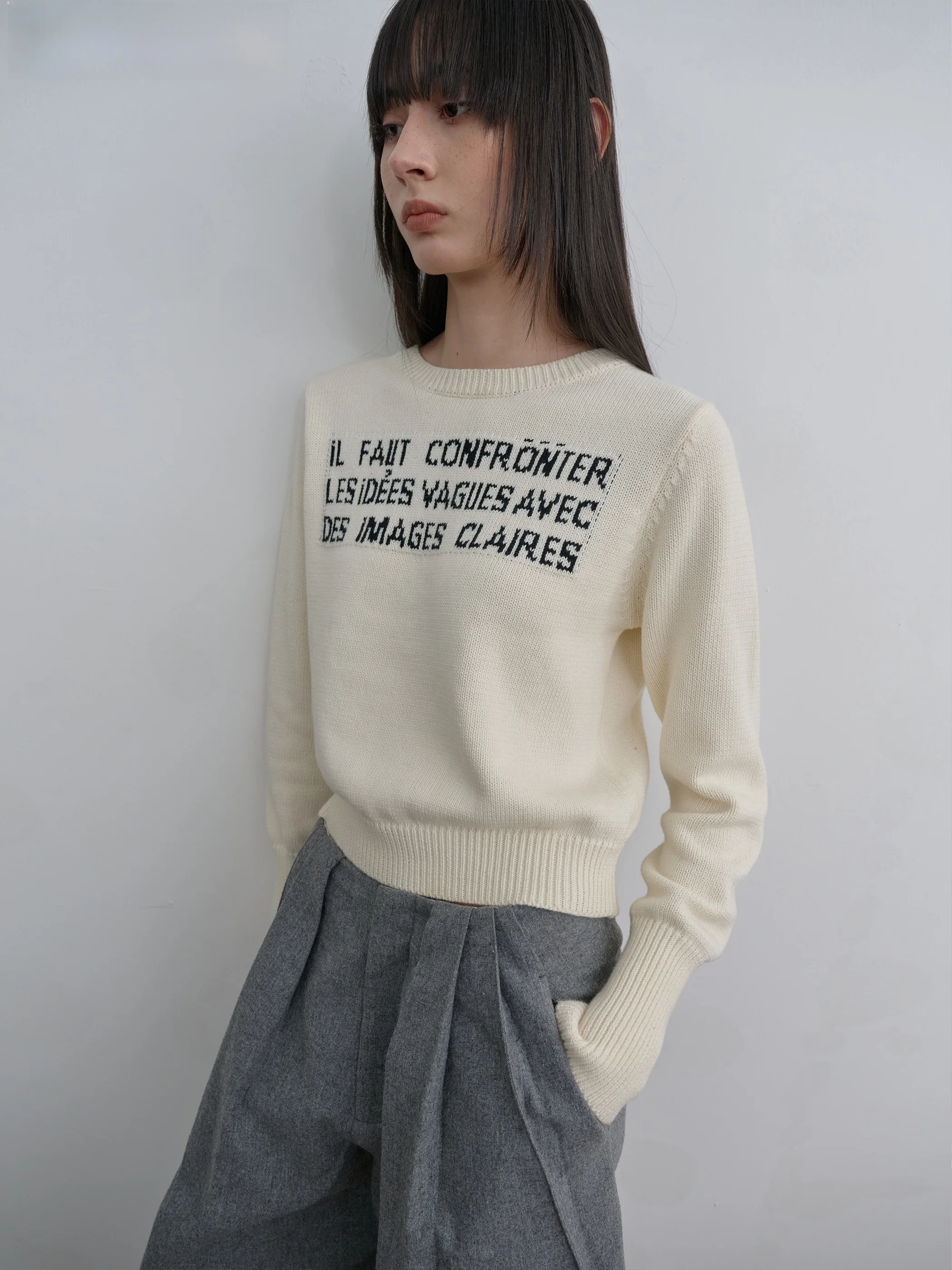 Retro French Text Printed Loose Fit Crew Ne Knitted Cotton Sweater Women's Faionable Slimming Long Sve Sweatirt
Retro French Text Printed Loose Fit Crew Ne Knitted Cotton Sweater Women's Faionable Slimming Long Sve Sweatirt