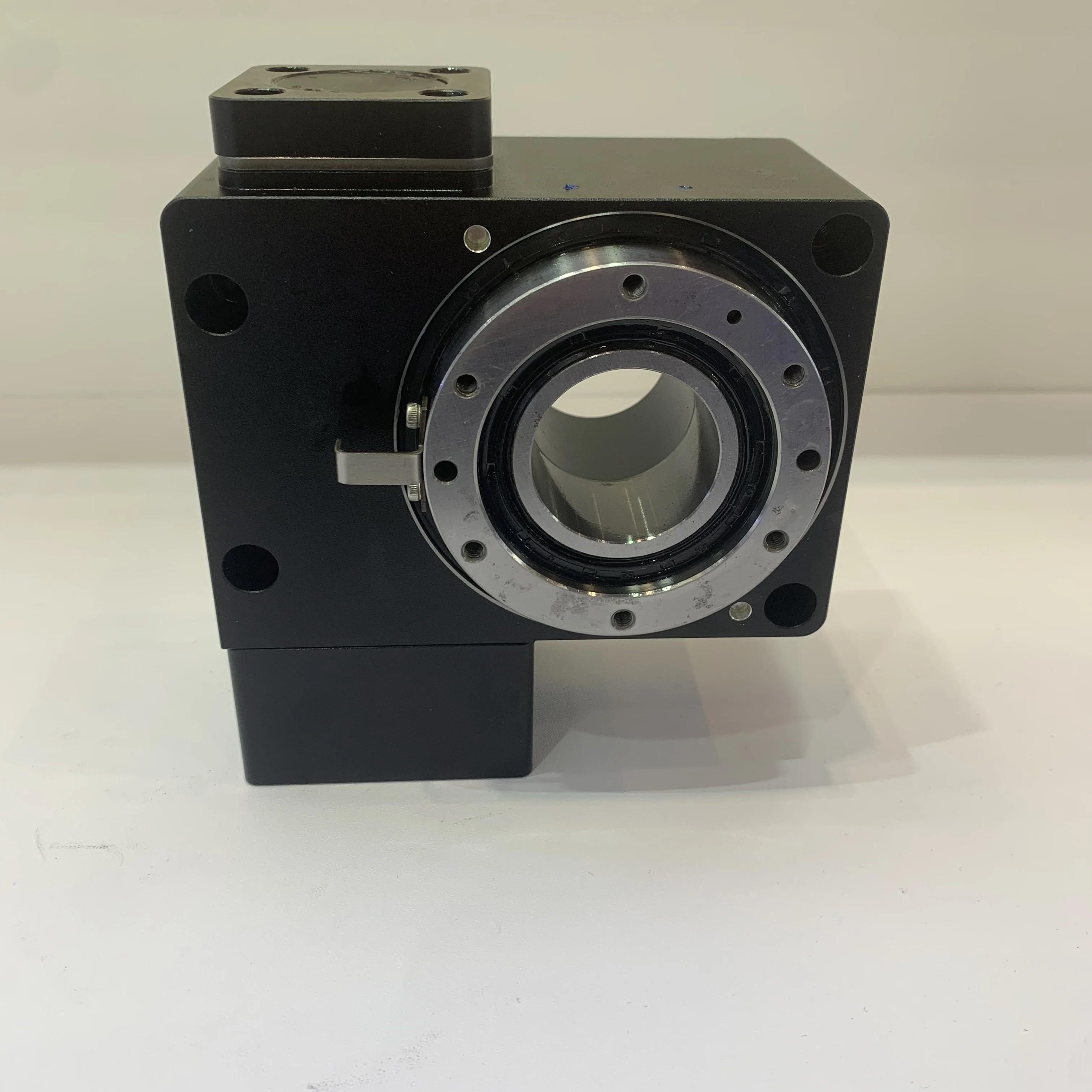 High Torque Right Angle Disc Precision Planetary Reducer Vertical Low Gear Hollow Rotary Platform Workbench