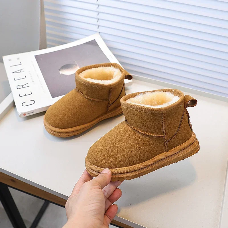 Kid's Boot for Girls Winter Thickened Warm Snow Boots for Children Solid Color Simple Boys Fashion Causal Cotton Boots Trend New
Kid's Boot for Girls Winter Thickened Warm Snow Boots for Children Solid Color Simple Boys Fashion Causal Cotton Boots Trend New
