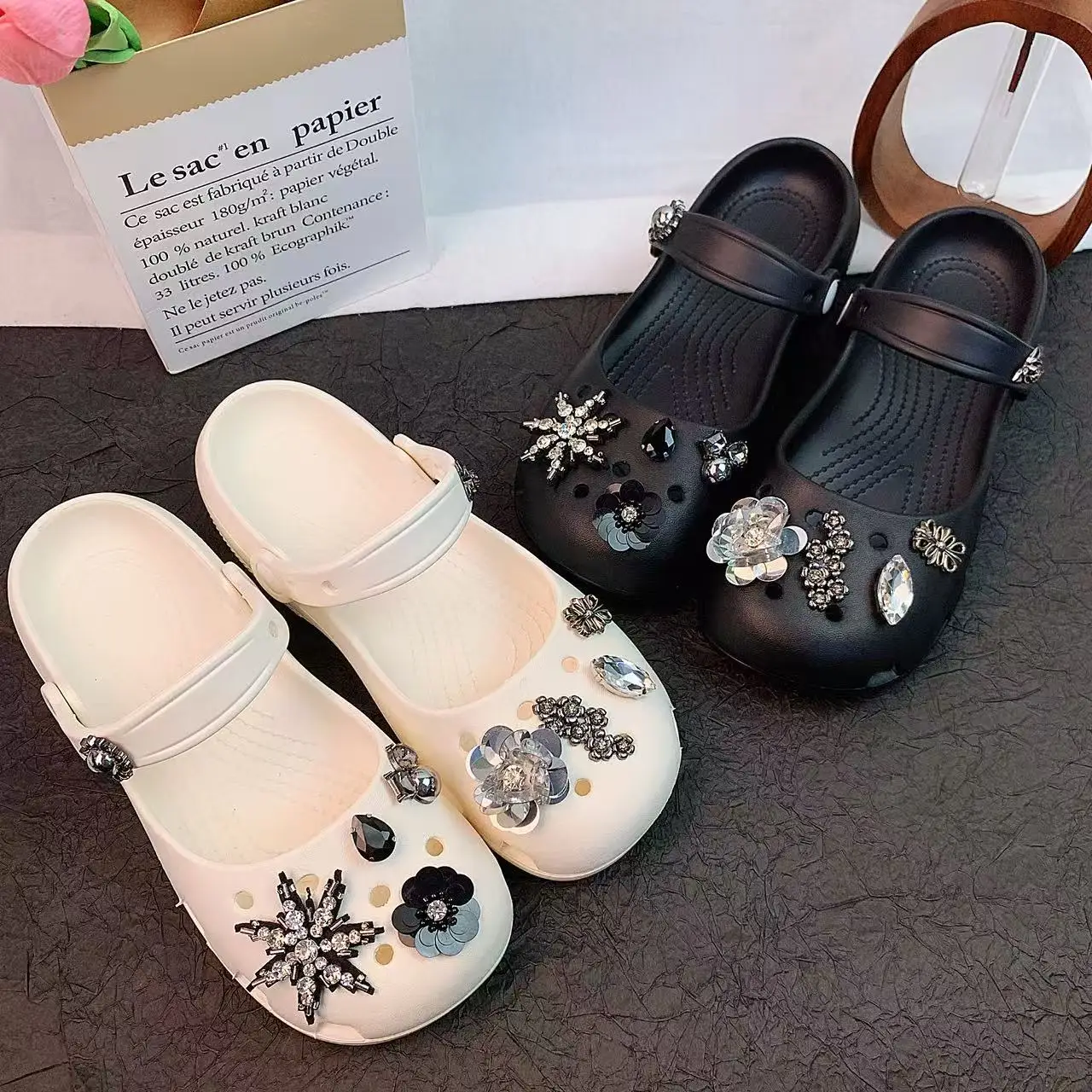 Exquisite Shoe Accessories, Trendy and Fashionable Clog Shoe Accessories, Night-Time Eye-Catching Sets, Mary Jane Shoes, Ballet Clog Shoe Accessories
Exquisite Shoe Accessories, Trendy and Fashionable Clog Shoe Accessories, Night-Time Eye-Catching Sets, Mary Jane Shoes, Ballet Clog Shoe Accessories