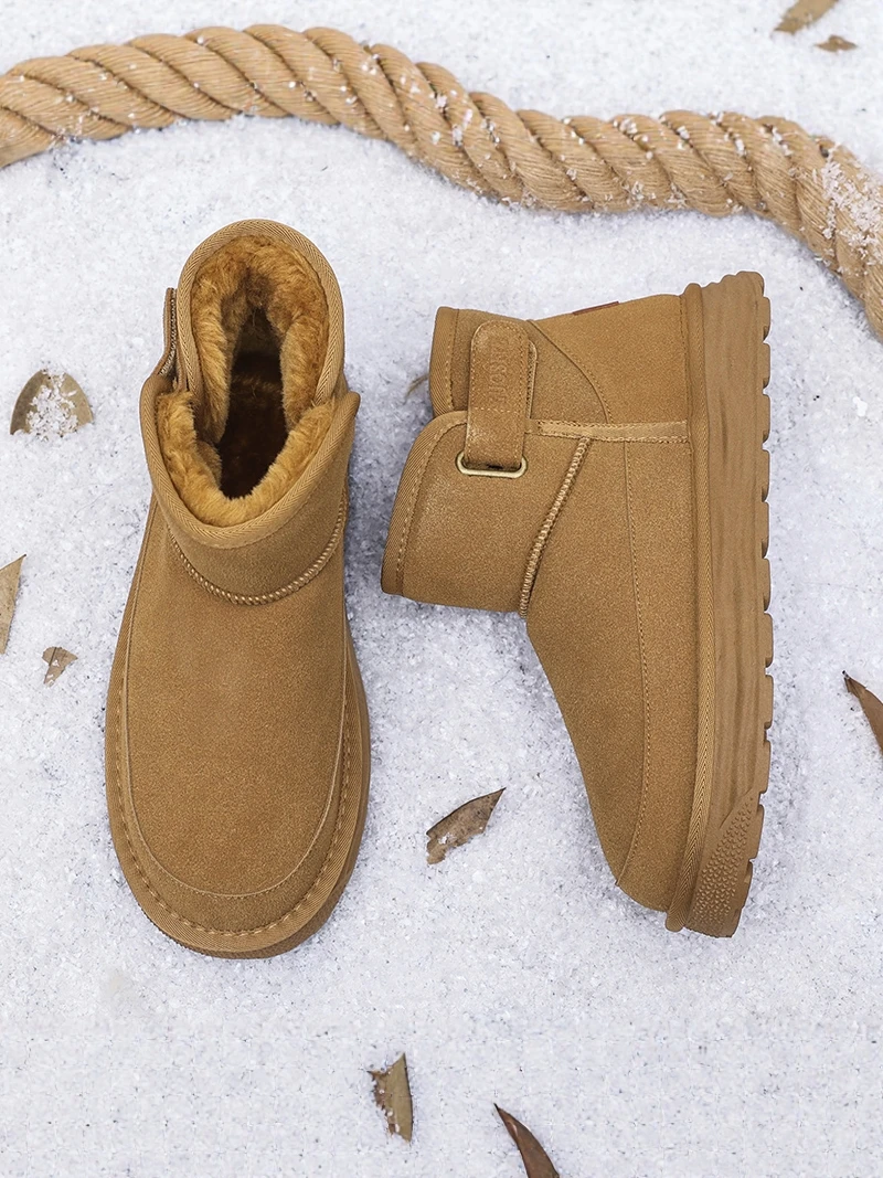 Northeast China Men's Snow Boots 2025 New Winter Fur Leather Integrated Waterproof Non-Slip Fleece Lined Thick Warm High Top ...
Northeast China Men's Snow Boots 2025 New Winter Fur Leather Integrated Waterproof Non-Slip Fleece Lined Thick Warm High Top ...