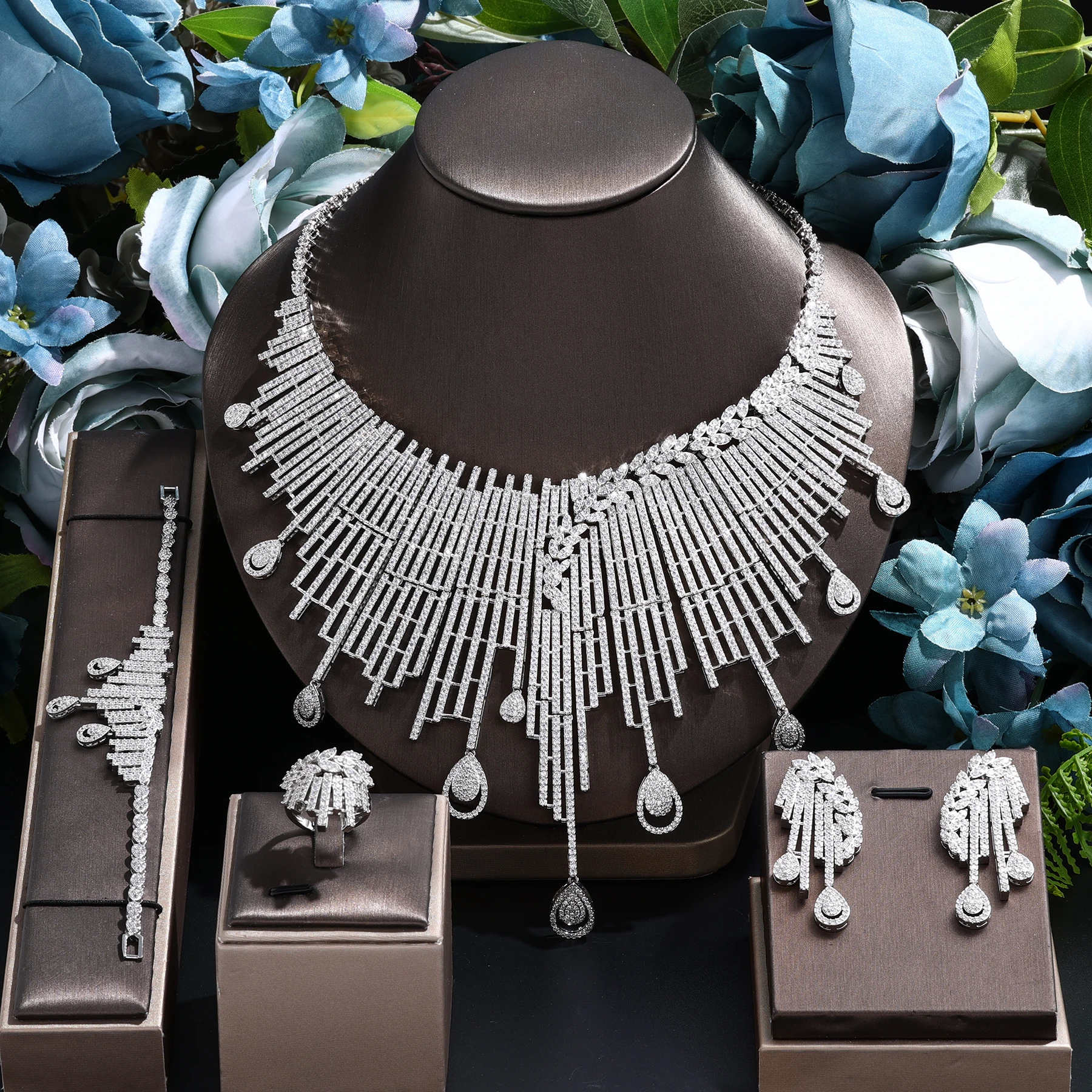 Brazilian Elegant Women Jewellery Set Qatar 4 Piece Luxury Bridal Large Wedding Fashion Jewellery CZ Necklace Earrings Sets
Brazilian Elegant Women Jewellery Set Qatar 4 Piece Luxury Bridal Large Wedding Fashion Jewellery CZ Necklace Earrings Sets