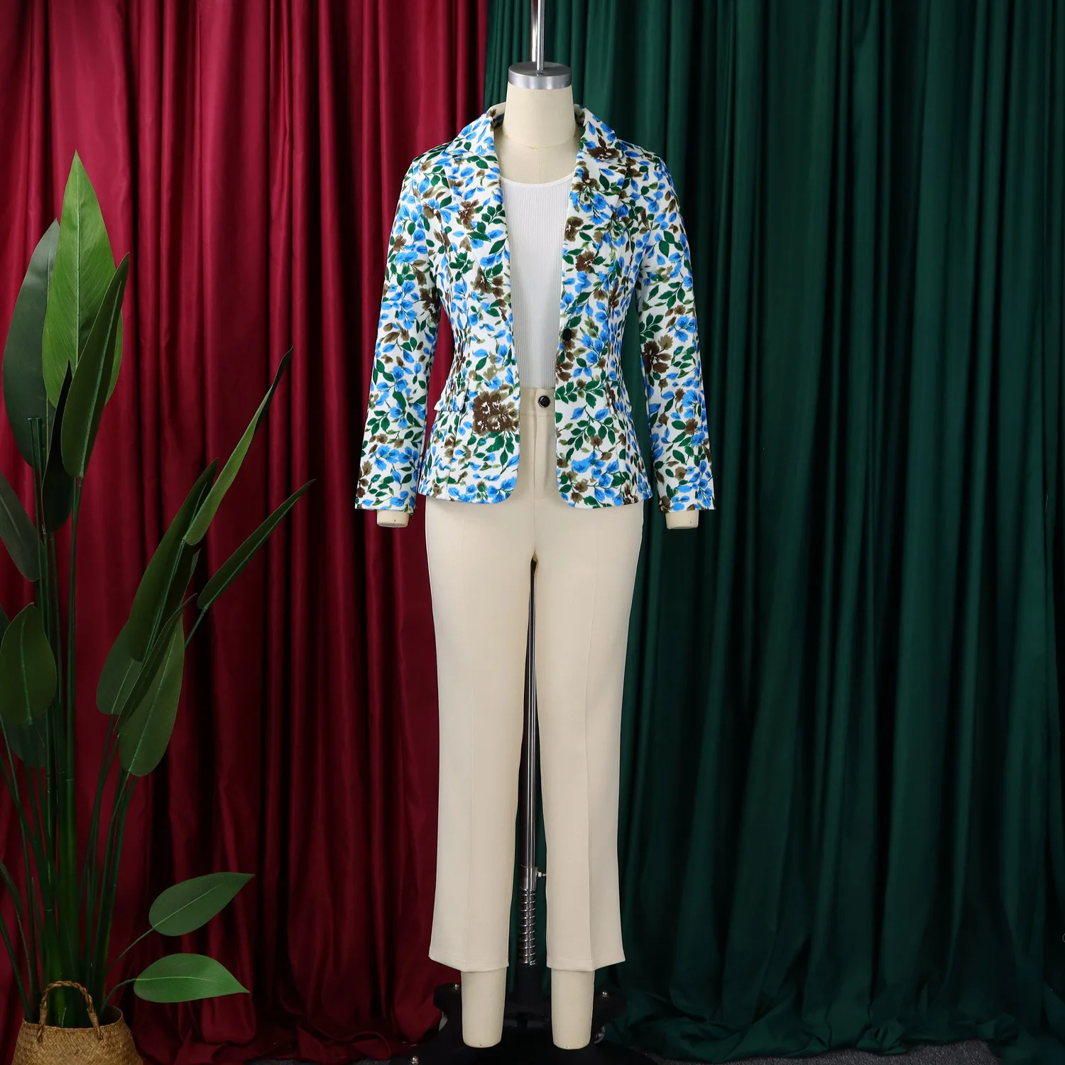 Elegant Two Piece Set for Women Slim Print Blazer High Waist Ankle-Length Pants African Female Office Ladies Business Suit New
Elegant Two Piece Set for Women Slim Print Blazer High Waist Ankle-Length Pants African Female Office Ladies Business Suit New