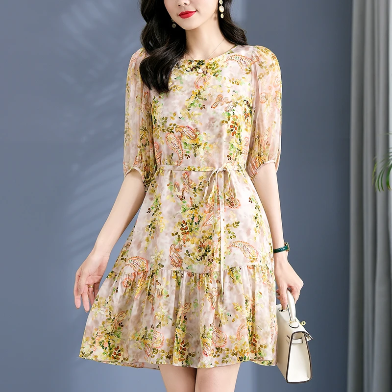 2024 Summer Vintage Dresses For Women Elegant Fashion Half Sleeve Women's Print Dress A-line 100% Real Silk Woman Ruffles Dress
2024 Summer Vintage Dresses For Women Elegant Fashion Half Sleeve Women's Print Dress A-line 100% Real Silk Woman Ruffles Dress