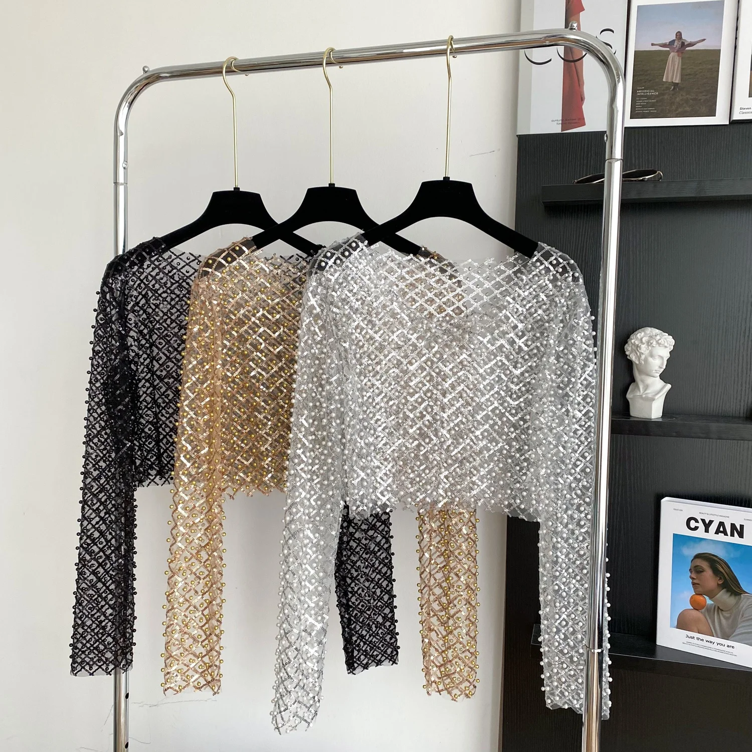 Clothland Women Stylish Beading Shiny Crop Top Long Sleeve Short Style Shirt Blouse Transparent Tops Mujer LB268
Clothland Women Stylish Beading Shiny Crop Top Long Sleeve Short Style Shirt Blouse Transparent Tops Mujer LB268