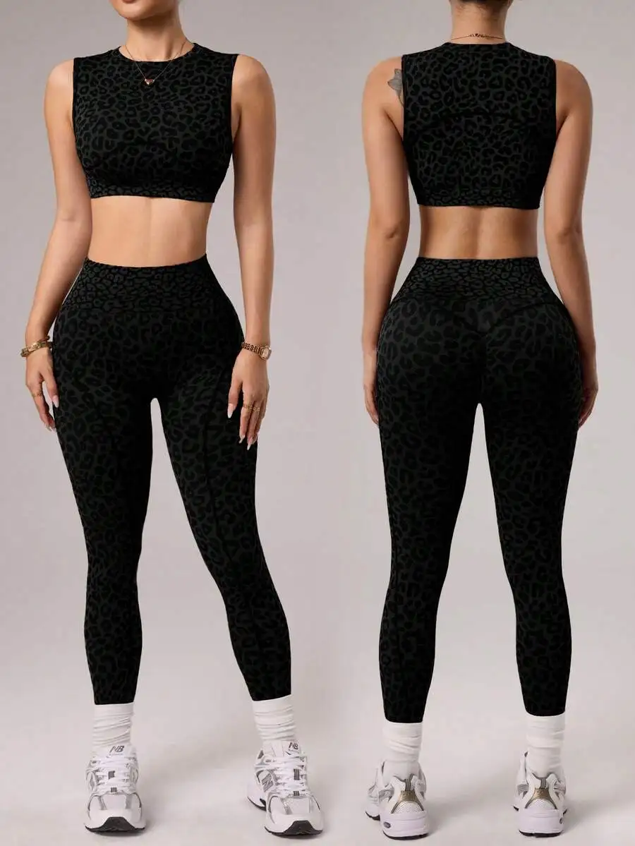 Women Seamless Leopard Print Compression Sleeveless Top And Cropped Leggings Sports Set
Women Seamless Leopard Print Compression Sleeveless Top And Cropped Leggings Sports Set