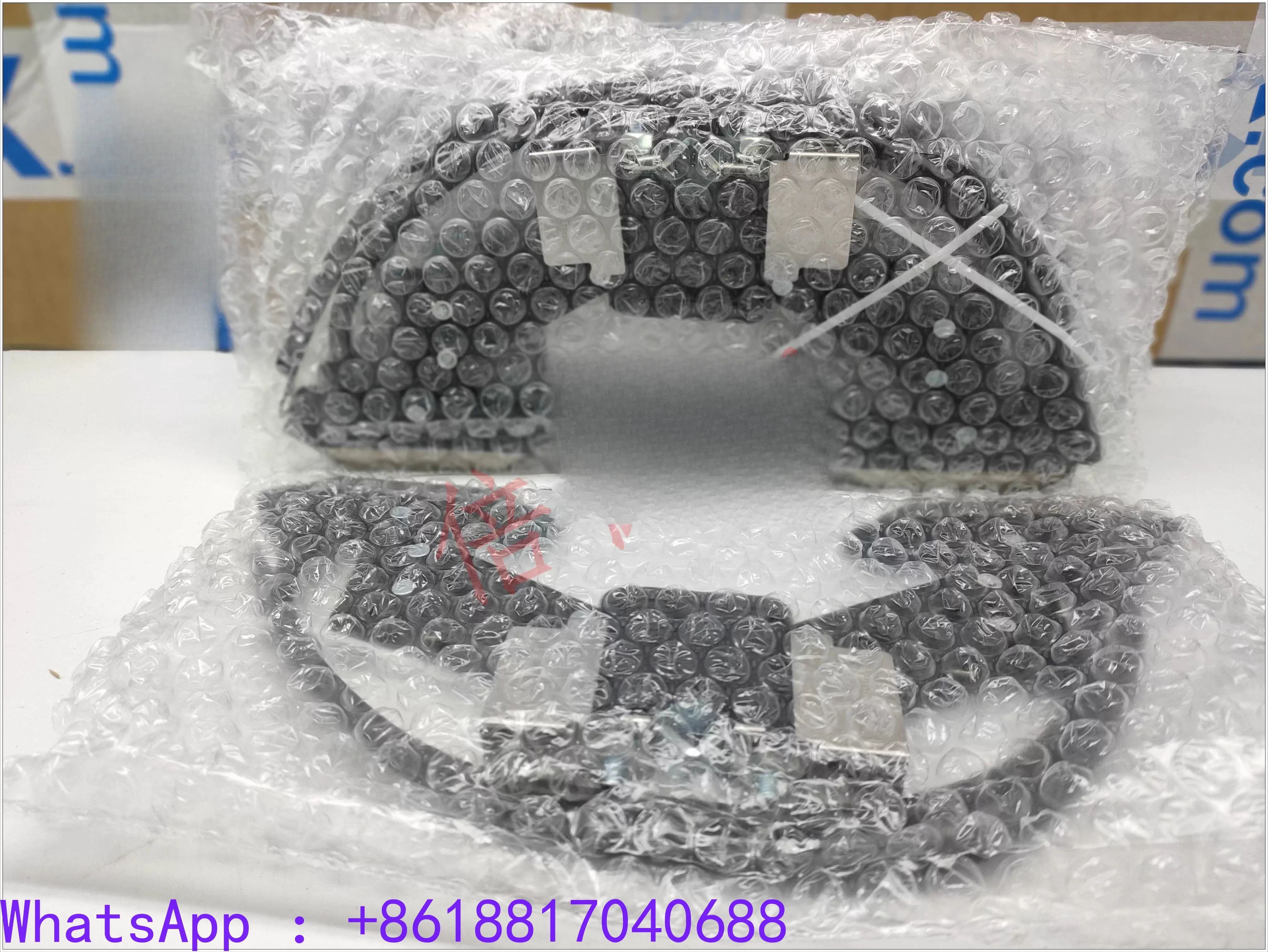 1PCS current collector DH56911K1 DH5748K2 and DH5724K2 quality assurance
1PCS current collector DH56911K1 DH5748K2 and DH5724K2 quality assurance