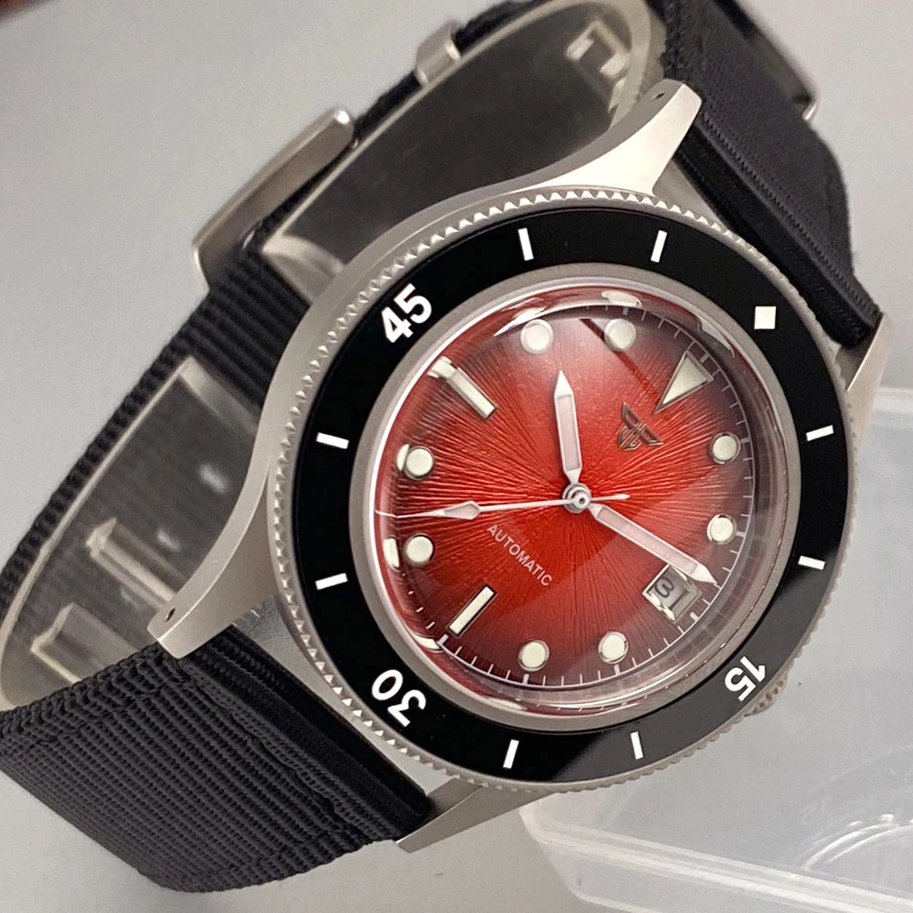 New Arrival Tandorio Automatic Watch for Men MIYOTA8215 Asia 2824 Textured Dial Luminous 20BAR Waterproof Bubble Sapphire 40mm
New Arrival Tandorio Automatic Watch for Men MIYOTA8215 Asia 2824 Textured Dial Luminous 20BAR Waterproof Bubble Sapphire 40mm