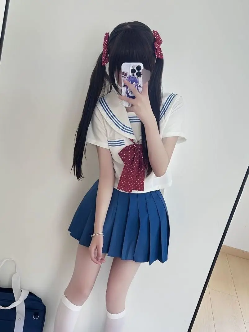 Original Summer Japanese Style JK Uniform Set Navy Plaid Skirt Short Sleeve College Blue Three Blue Skirt Fashionable En...
Original Summer Japanese Style JK Uniform Set Navy Plaid Skirt Short Sleeve College Blue Three Blue Skirt Fashionable En...