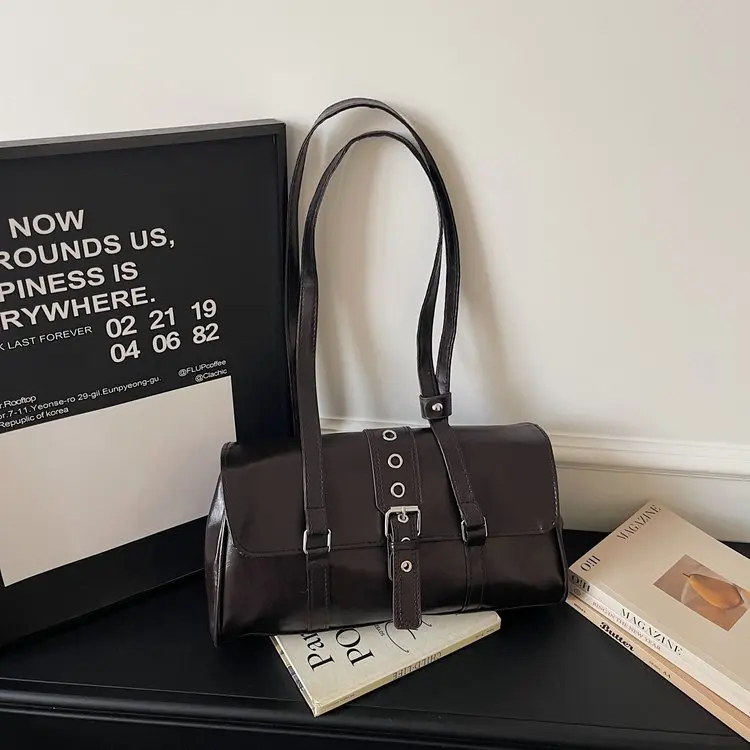2026 Fashion American Style Commuter Tote Bag, Niche Retro Design, Women's Versatile Shoulder Underarm Bag
2026 Fashion American Style Commuter Tote Bag, Niche Retro Design, Women's Versatile Shoulder Underarm Bag
