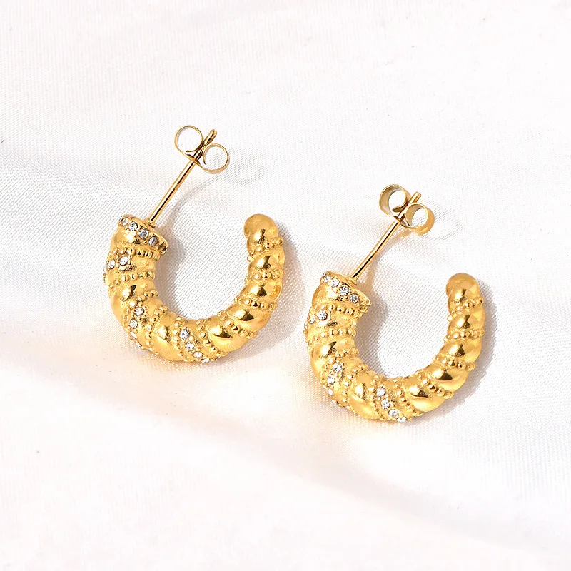 European and American Cross-Border Stainless Steel Earrings, 18K Gold-Plated C-Shaped Diamond Earrings, Retro Gold Twist Earrings Accessories for Women
European and American Cross-Border Stainless Steel Earrings, 18K Gold-Plated C-Shaped Diamond Earrings, Retro Gold Twist Earrings Accessories for Women