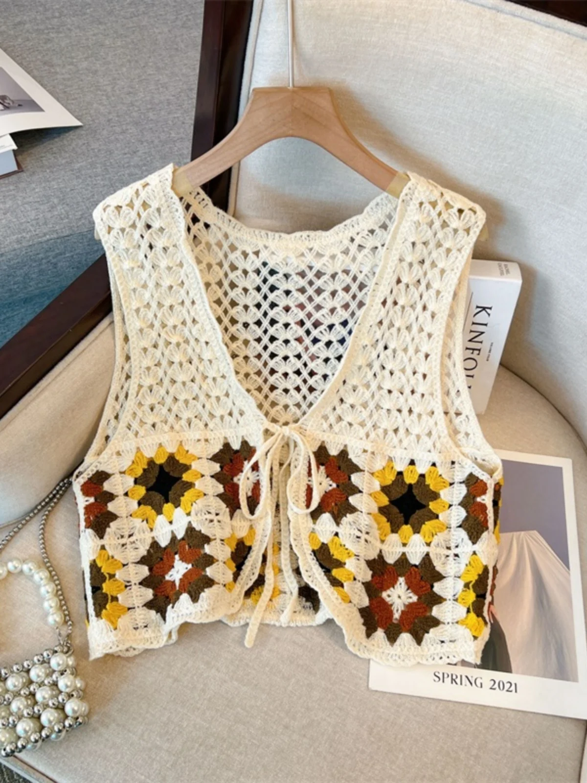 Sweet Knitted Svel Vest Women's Autumn Faion Gentle Retro Design ort Version Cardigan Sle Top V-ne Single Button 
Sweet Knitted Svel Vest Women's Autumn Faion Gentle Retro Design ort Version Cardigan Sle Top V-ne Single Button