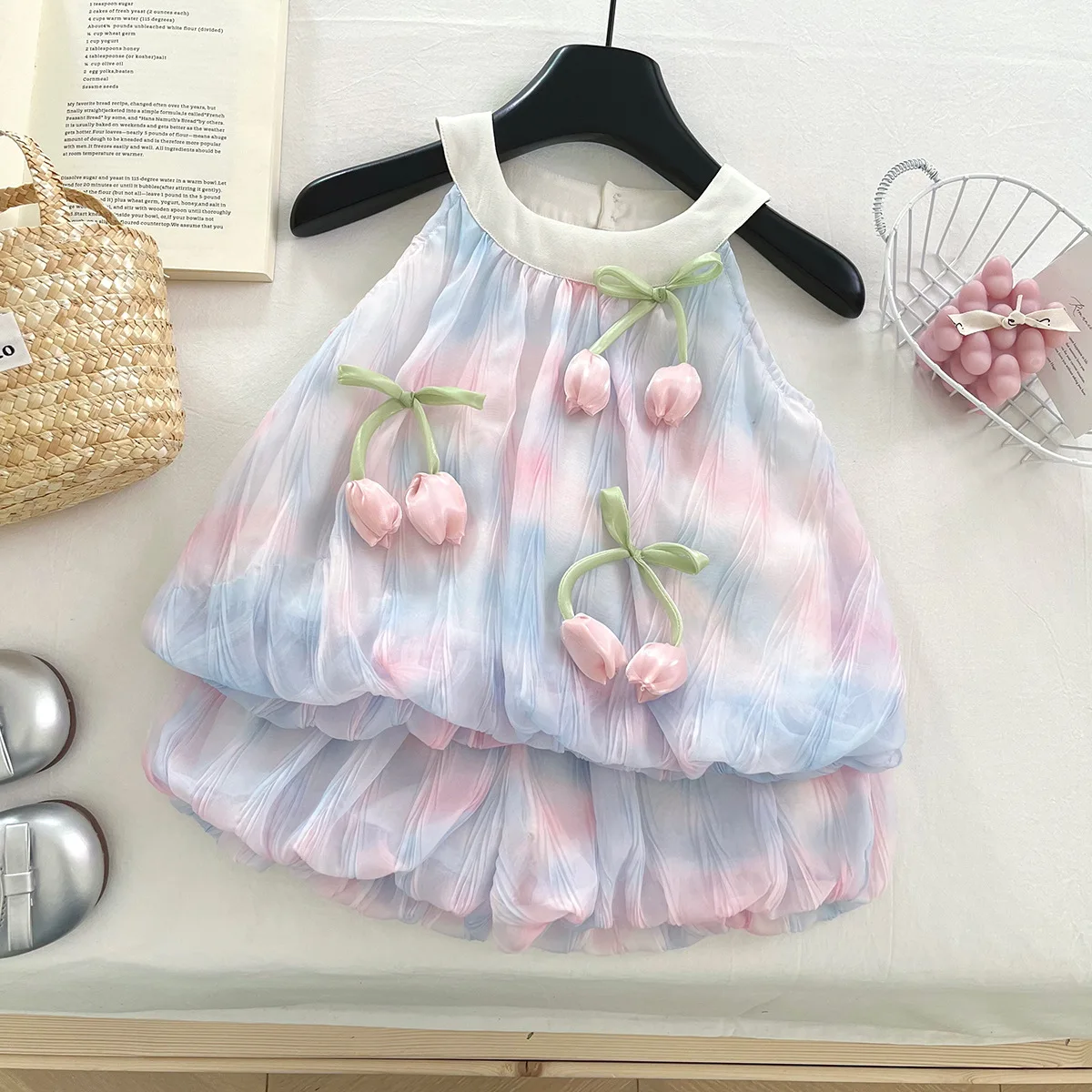 Комплект одежды, рубашки на бретельках с милыми цветами тюльпана + шорты, детская одежда принцессы, новинка 2023 года, летняя мода для девочек, 2 предмета
Комплект одежды, рубашки на бретельках с милыми цветами тюльпана + шорты, детская одежда принцессы, новинка 2023 года, летняя мода для девочек, 2 предмета