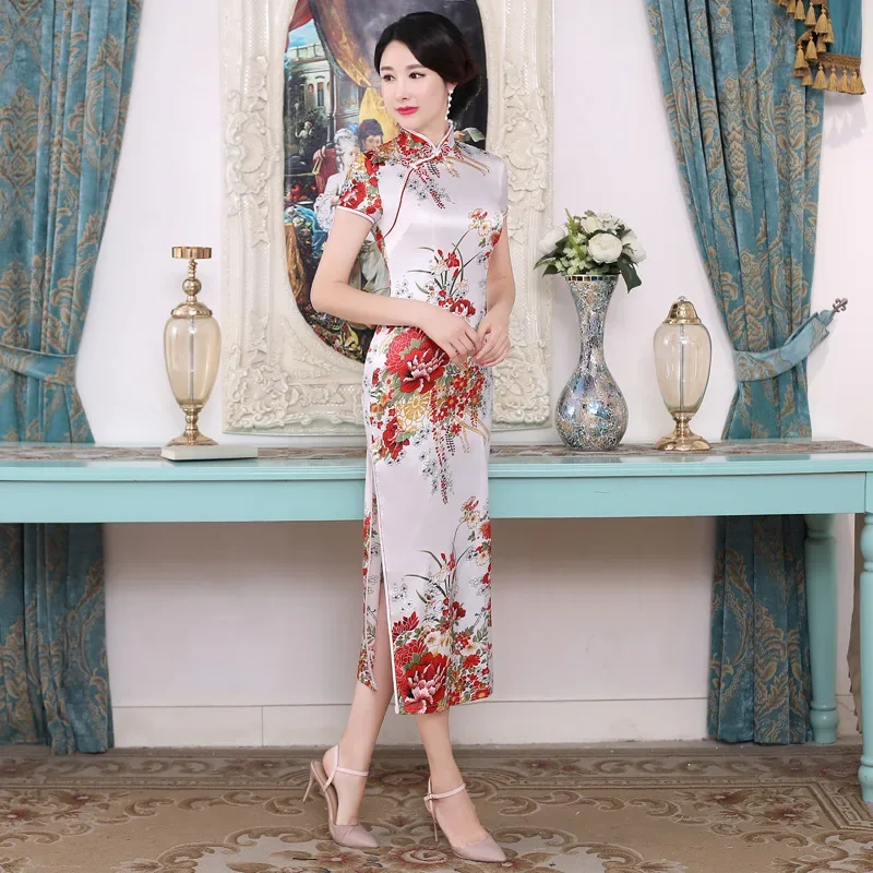 Белое китайское женское Ципао размера плюс 3XL Vantage с цветочным принтом Cheongsam, длинные тонкие платья, элегантное женское китайское платье
Белое китайское женское Ципао размера плюс 3XL Vantage с цветочным принтом Cheongsam, длинные тонкие платья, элегантное женское китайское платье