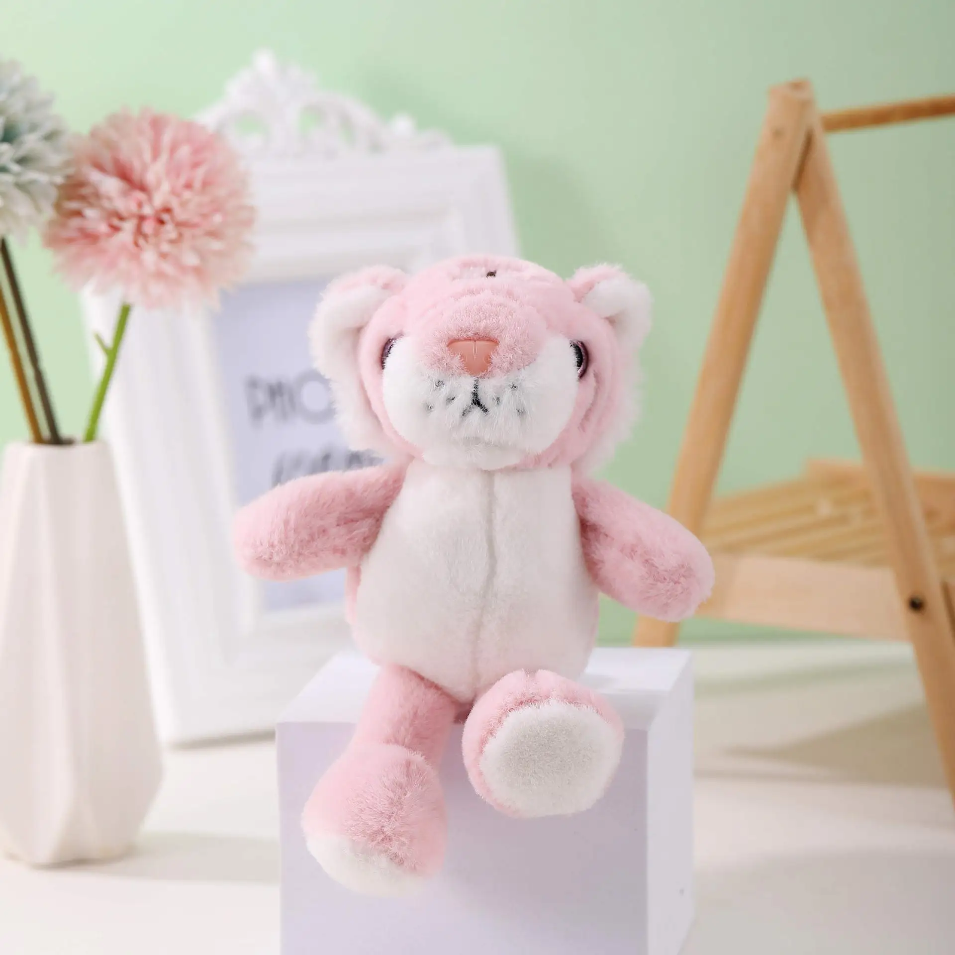 new ccute simulation tiger bag pendant accessories lifelike Keychain soft birthday christmase fashion funny gift
new ccute simulation tiger bag pendant accessories lifelike Keychain soft birthday christmase fashion funny gift