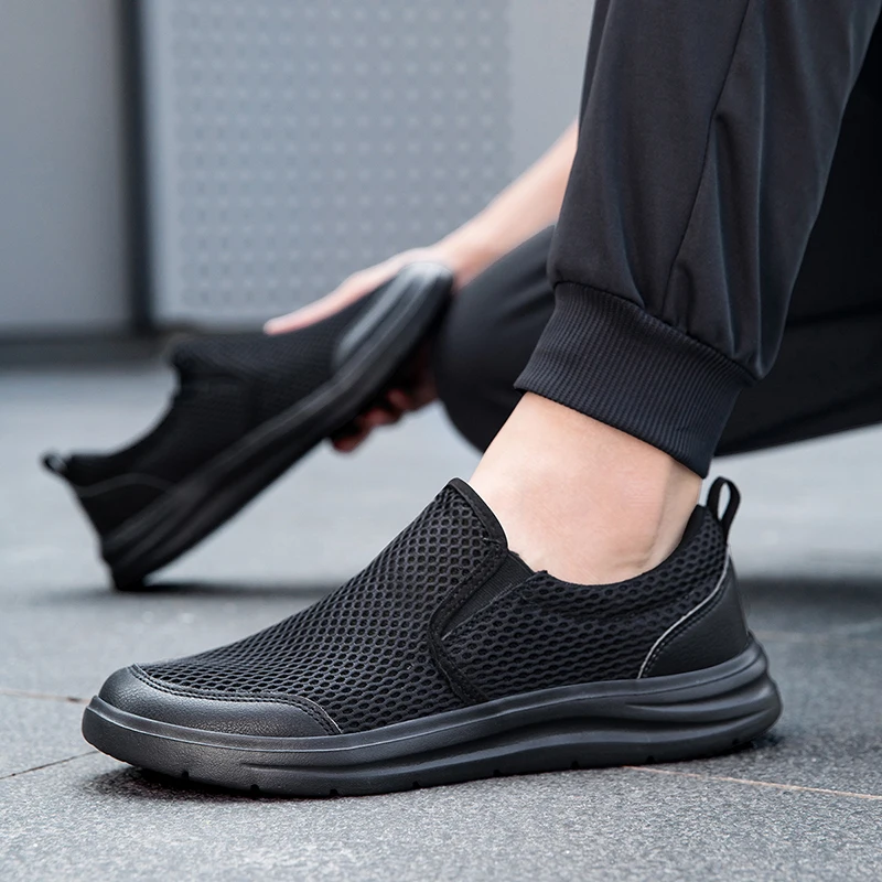 2026 Summer Slip-On Breathable New Men's Anti-Odor Black Sneakers Men's Casual Mesh ShoesFashionable and versatile
2026 Summer Slip-On Breathable New Men's Anti-Odor Black Sneakers Men's Casual Mesh ShoesFashionable and versatile