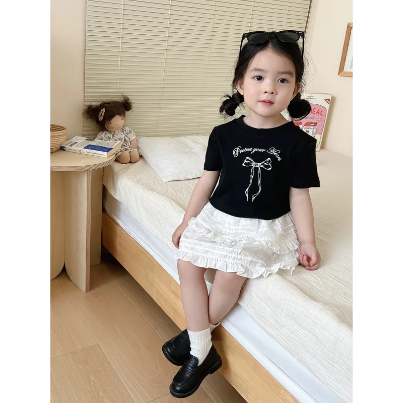 Новая летняя футболка в корейском стиле для девочек BabymiuTrendy с бантом + милое и милое белое кружевное платье
Новая летняя футболка в корейском стиле для девочек BabymiuTrendy с бантом + милое и милое белое кружевное платье