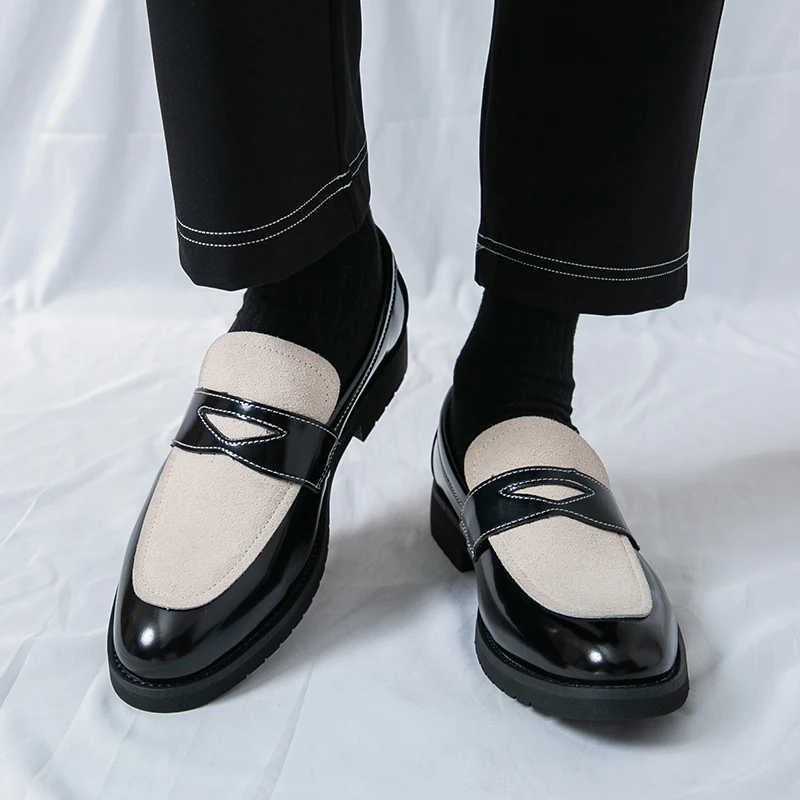 Hot selling New men's shoes Retro minimalist design Leisure Party Business Plus Size 38-46 loafer Color blocked and daily
Hot selling New men's shoes Retro minimalist design Leisure Party Business Plus Size 38-46 loafer Color blocked and daily
