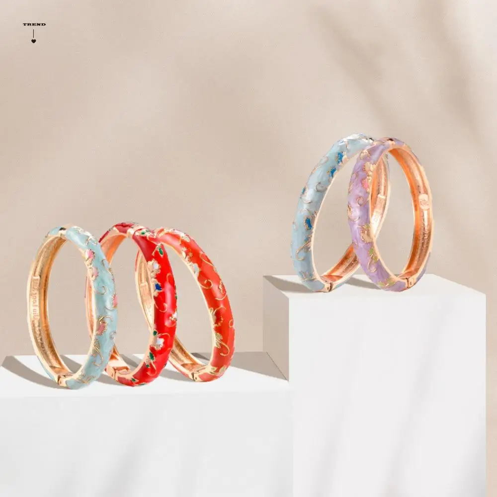 Classic Open Drip Oil Enamel Bracelet Traditional Vintage Hollow Out Flower Bangle Ethnic Hawaiian Women's Hand Bracelet Woman
Classic Open Drip Oil Enamel Bracelet Traditional Vintage Hollow Out Flower Bangle Ethnic Hawaiian Women's Hand Bracelet Woman