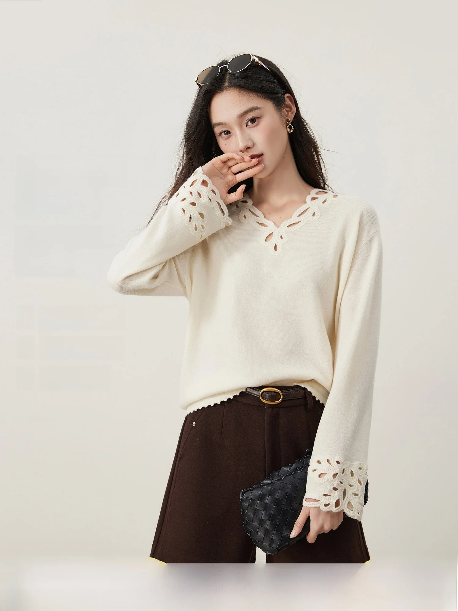 Spring 2026 Women's Knitted Sweater 100 Wool Handmade Hook Flower Versatile Elegant Style Long Sleeve Regular Length
Spring 2026 Women's Knitted Sweater 100 Wool Handmade Hook Flower Versatile Elegant Style Long Sleeve Regular Length