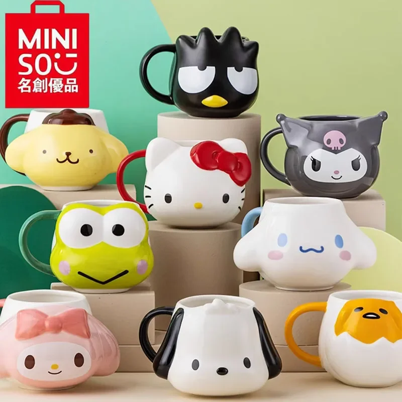 MINISO Sanrio, Hello Kitty Melody Kuromi аниме мультяшная кружка милая детская керамическая рельефная чашка для воды подарки для мальчиков и девочек
MINISO Sanrio, Hello Kitty Melody Kuromi аниме мультяшная кружка милая детская керамическая рельефная чашка для воды подарки для мальчиков и девочек