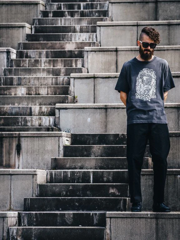 Футболка American Street Style с винтажным принтом «Святой Бурст» и отпечатками пальцев, плотная, свободного кроя, с круглым вырезом, короткий рукав
Футболка American Street Style с винтажным принтом «Святой Бурст» и отпечатками пальцев, плотная, свободного кроя, с круглым вырезом, короткий рукав