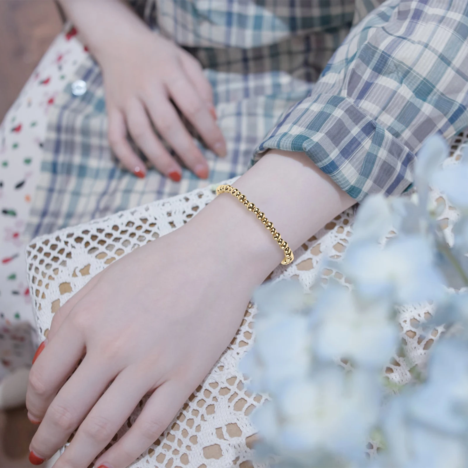 5 Pcs Golden Beaded Bracelet Set Stretchy Women Adults Kit Elastic Wrist Size Durable Stylish Casual Formal Events
5 Pcs Golden Beaded Bracelet Set Stretchy Women Adults Kit Elastic Wrist Size Durable Stylish Casual Formal Events