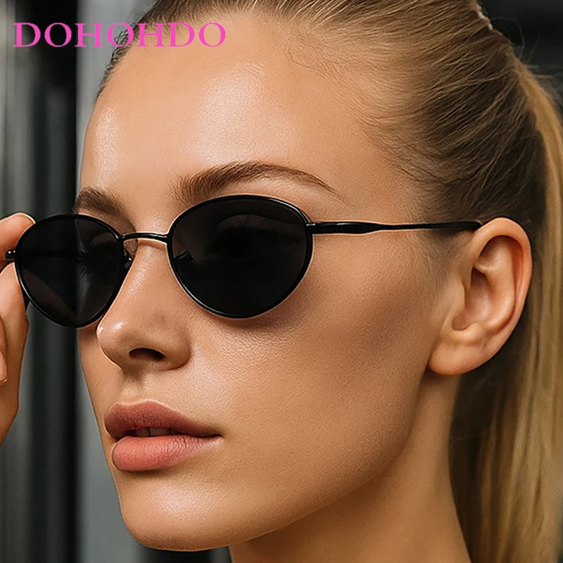 New Popular Oval Metal Women's Sunglasses 2025 Brand Designer Punk Small Frame Men Shades Outdoor Travel Female Sunglasses UV400
New Popular Oval Metal Women's Sunglasses 2025 Brand Designer Punk Small Frame Men Shades Outdoor Travel Female Sunglasses UV400