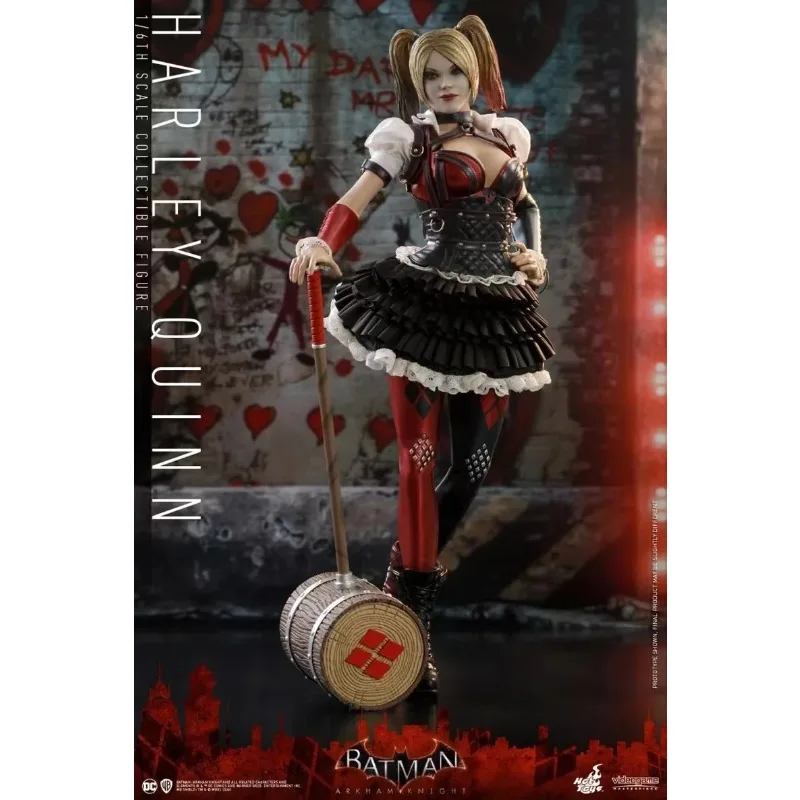 Оригинальные горячие игрушки 1/6 VGM41 Batman Arkham Knight Harley Quinn Game Edition, полный набор 12 дюймов, экшн-фигурки, Коллекционная модель, подарок
Оригинальные горячие игрушки 1/6 VGM41 Batman Arkham Knight Harley Quinn Game Edition, полный набор 12 дюймов, экшн-фигурки, Коллекционная модель, подарок