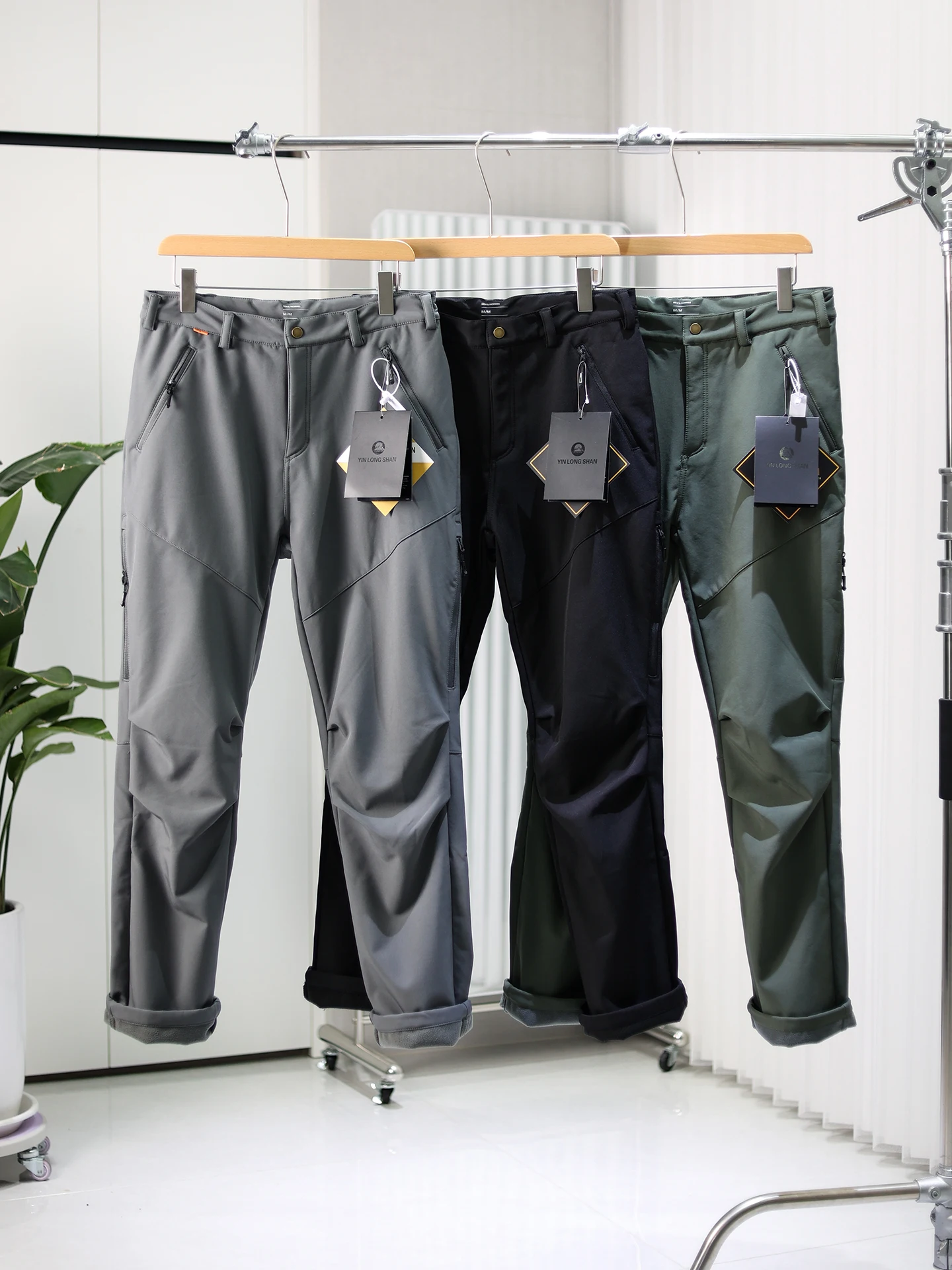 Men's Outdoor Fce Lined 3D Tailored Softell Pants Warm Spor Casual Trousers Water Resistant Straight Leg Zip Fly mid W...
Men's Outdoor Fce Lined 3D Tailored Softell Pants Warm Spor Casual Trousers Water Resistant Straight Leg Zip Fly mid W...