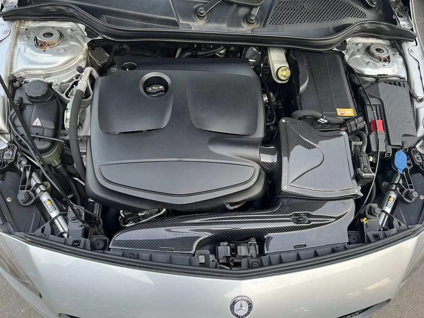 Высокое качество для CLA220 CLA250 A200 A250 W176 2.0T, система впуска холодного воздуха из сухого углеродного волокна
Высокое качество для CLA220 CLA250 A200 A250 W176 2.0T, система впуска холодного воздуха из сухого углеродного волокна