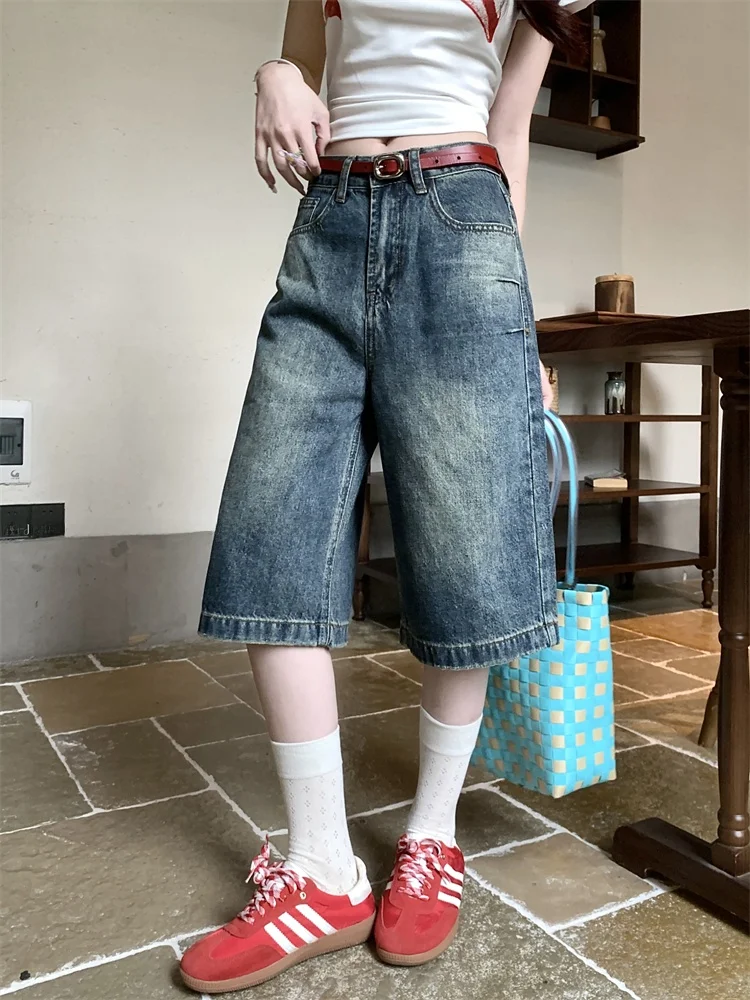 Deep Blue Washed American Retro Denim Jeans Women's Spring Loose Straight Leg High Waist Casual Style Pure Color Everyday Wear
Deep Blue Washed American Retro Denim Jeans Women's Spring Loose Straight Leg High Waist Casual Style Pure Color Everyday Wear