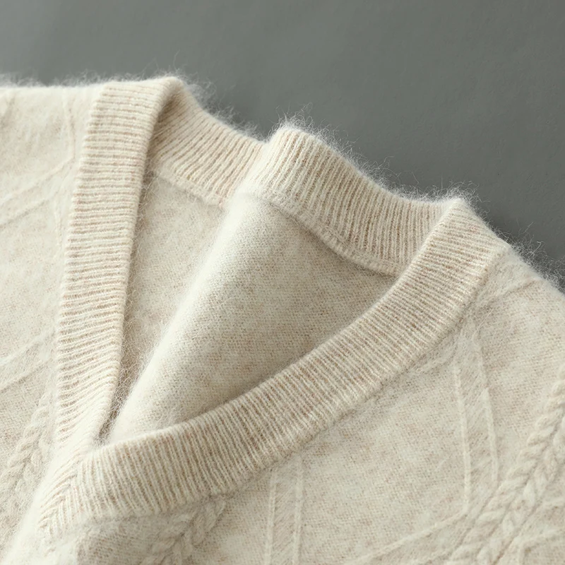 Осенний 100% чистый норковый кашемировый вязаный жилет, мужской свободный жаккардовый жилет с v-образным вырезом, свитер, модная теплая рубашка без рукавов
Осенний 100% чистый норковый кашемировый вязаный жилет, мужской свободный жаккардовый жилет с v-образным вырезом, свитер, модная теплая рубашка без рукавов