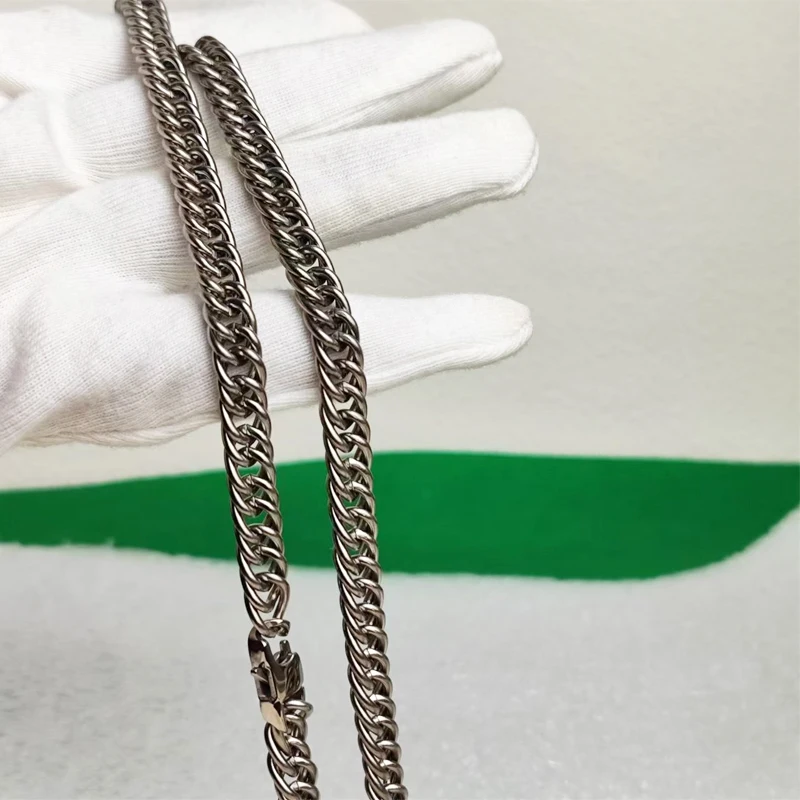 Collar De Titanio Puro Solid Titanium Necklace with Allergy Free 7mm Horsewhip Necklaces
Collar De Titanio Puro Solid Titanium Necklace with Allergy Free 7mm Horsewhip Necklaces