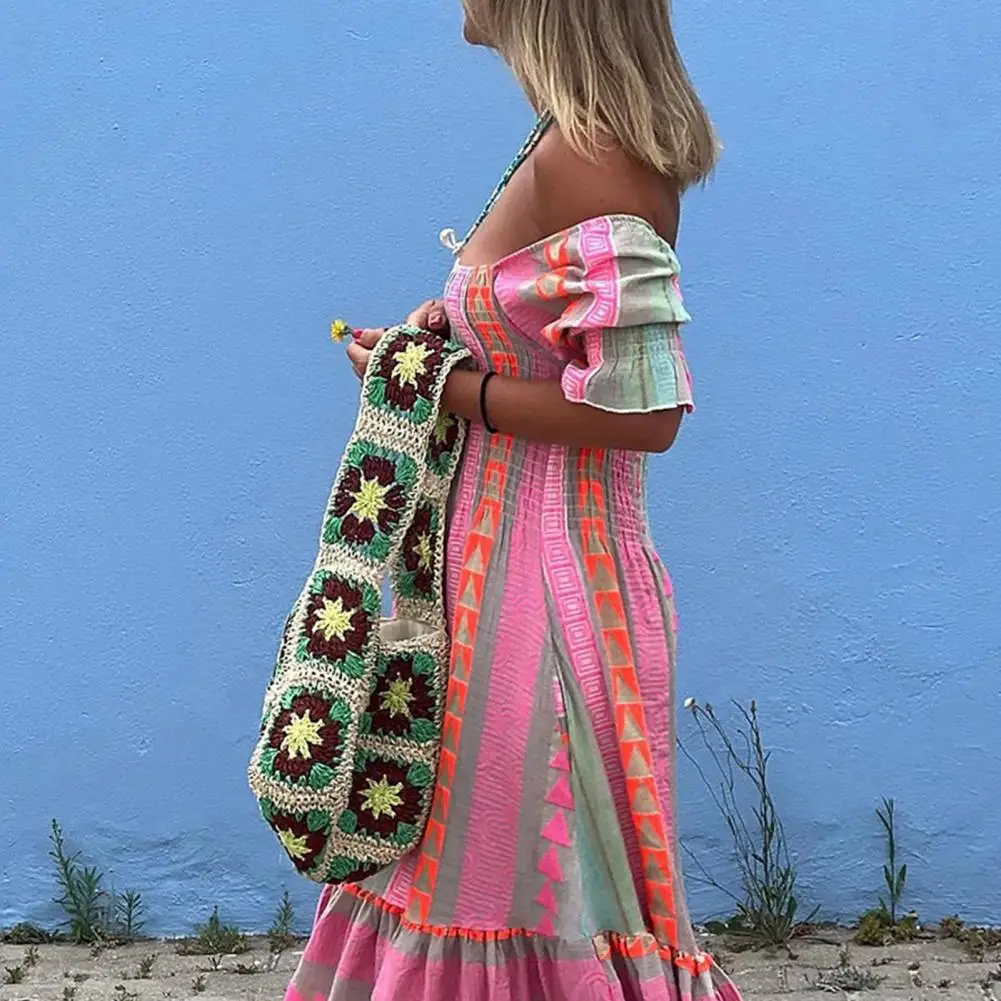 Geometric Color Block Dress Women Dress Bohemian Style Maxi Dress with Geometric Print Pleated Patchwork for Women Square Neck
Geometric Color Block Dress Women Dress Bohemian Style Maxi Dress with Geometric Print Pleated Patchwork for Women Square Neck