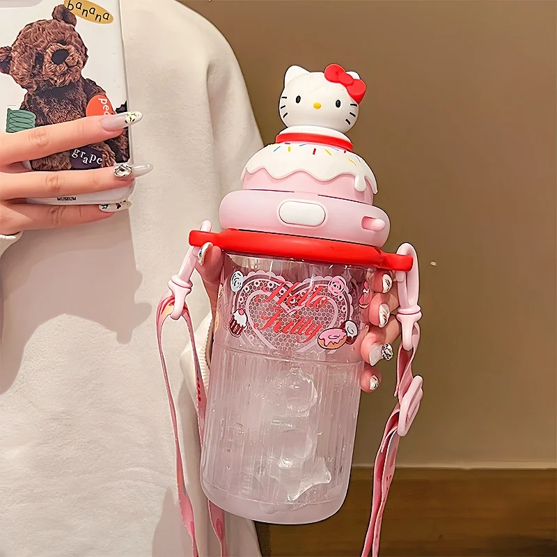 Hello Kitty Sanrio Water Bottle 600Ml High-Capacity Kawaii Cartoon Portable Straw Drinking Cups Clear Plastic Kettle Girls Gifts
Hello Kitty Sanrio Water Bottle 600Ml High-Capacity Kawaii Cartoon Portable Straw Drinking Cups Clear Plastic Kettle Girls Gifts