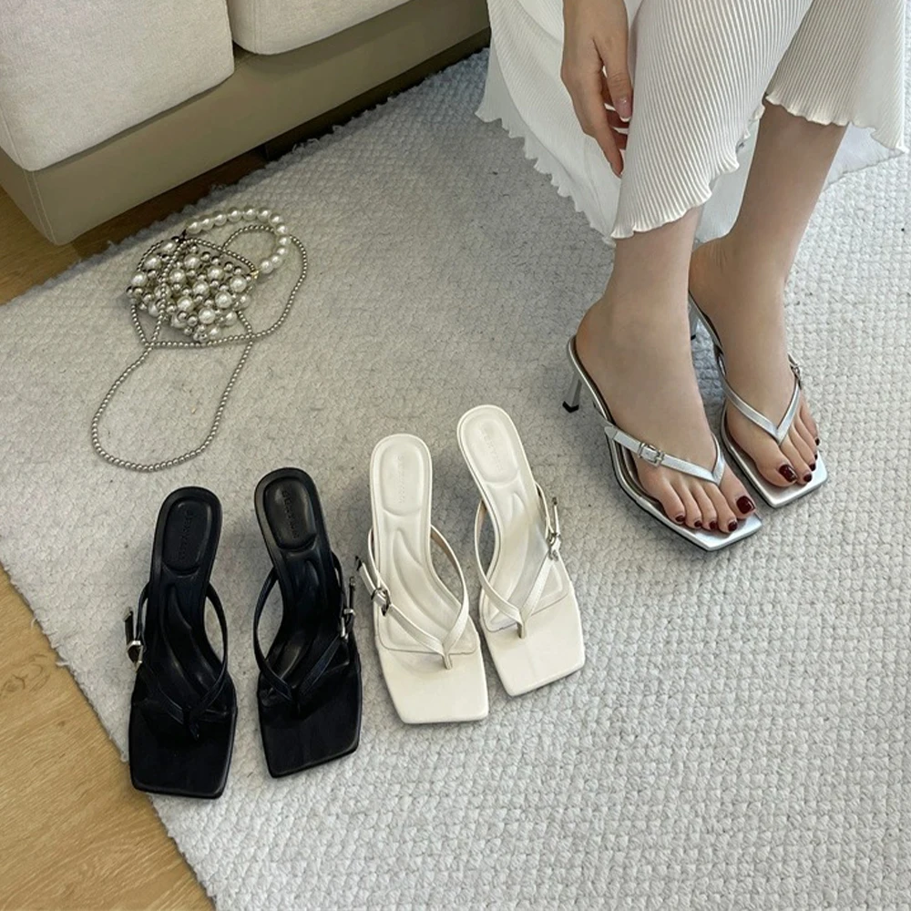 Womens Strappy Heeded Sandals Square Toe Flip Flops Fashion Stiletto Thong Slip On Sandals Slippers for Party Vacation Summer
Womens Strappy Heeded Sandals Square Toe Flip Flops Fashion Stiletto Thong Slip On Sandals Slippers for Party Vacation Summer