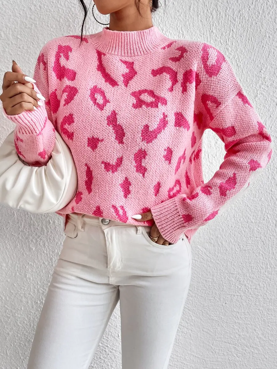 Pink Leopard Print Loose Fit Dropped Shoulder Casual Sweater
Pink Leopard Print Loose Fit Dropped Shoulder Casual Sweater
