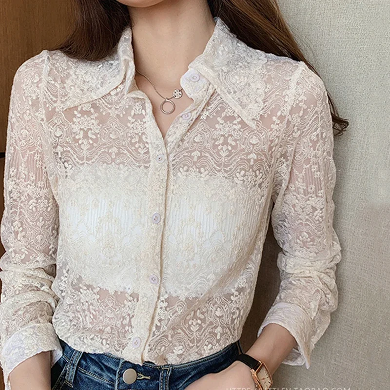 Women Plus Size Spring Korean Chic Lace Floral Embroidery White T-shirts Bottoming Long Sleeve Shirt New Fashion Hollow Top 2024
Women Plus Size Spring Korean Chic Lace Floral Embroidery White T-shirts Bottoming Long Sleeve Shirt New Fashion Hollow Top 2024