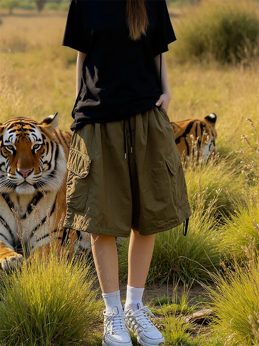 Шорты с широкими штанинами и несколькими карманами, женские шорты с запахом на бедрах, бодибилдинг, тренировки в тренажерном зале, спортивный клуб, ночной сексуальный облегающий крой
Шорты с широкими штанинами и несколькими карманами, женские шорты с запахом на бедрах, бодибилдинг, тренировки в тренажерном зале, спортивный клуб, ночной сексуальный облегающий крой