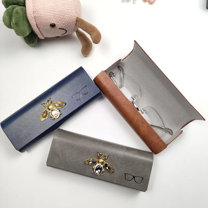 Women's PU Leather Hard Eyeglasses Case Bee Pattern Spectacle Box Anti-Press Sunglasses Holder Girl Gift B1
Women's PU Leather Hard Eyeglasses Case Bee Pattern Spectacle Box Anti-Press Sunglasses Holder Girl Gift B1