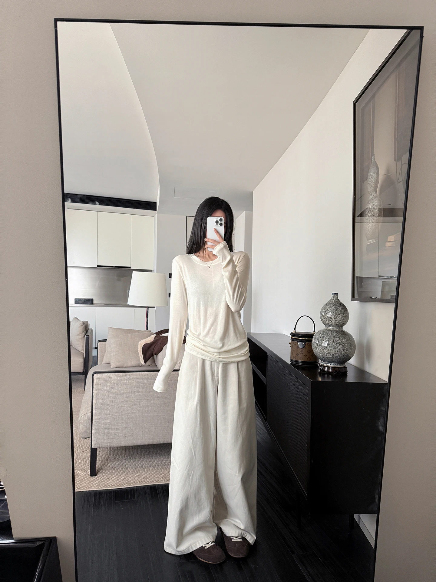 High Waist Wide Leg Straight Casual Pants Loose Fit Long Trousers in Beige for Women Spring Collection Vintage Sle
High Waist Wide Leg Straight Casual Pants Loose Fit Long Trousers in Beige for Women Spring Collection Vintage Sle