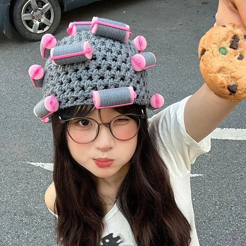 New Novelty Ladies' Solid Color Curly Hair Hat Funny Cute Curly Hair Hat Autumn And Winter Warm Knitted Woolen Hat Party Costume
New Novelty Ladies' Solid Color Curly Hair Hat Funny Cute Curly Hair Hat Autumn And Winter Warm Knitted Woolen Hat Party Costume