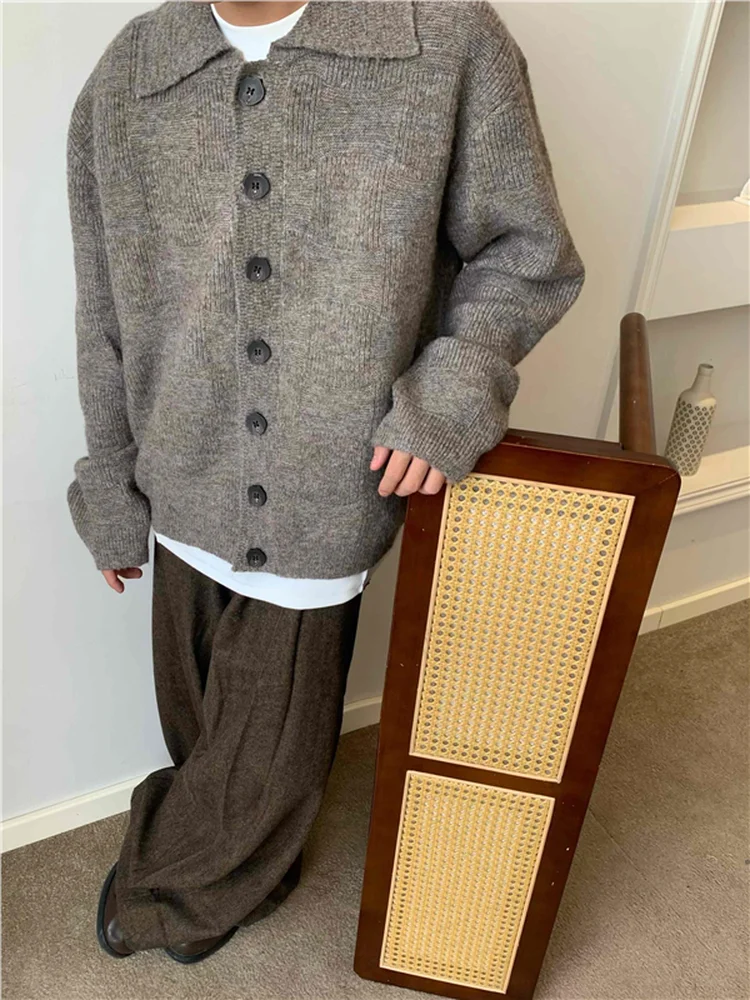 Осень-зима, американский ленивый цвет, смешанный вязаный воротник, открытый кардиган, свитер, мужская повседневная модная универсальная верхняя одежда
Осень-зима, американский ленивый цвет, смешанный вязаный воротник, открытый кардиган, свитер, мужская повседневная модная универсальная верхняя одежда