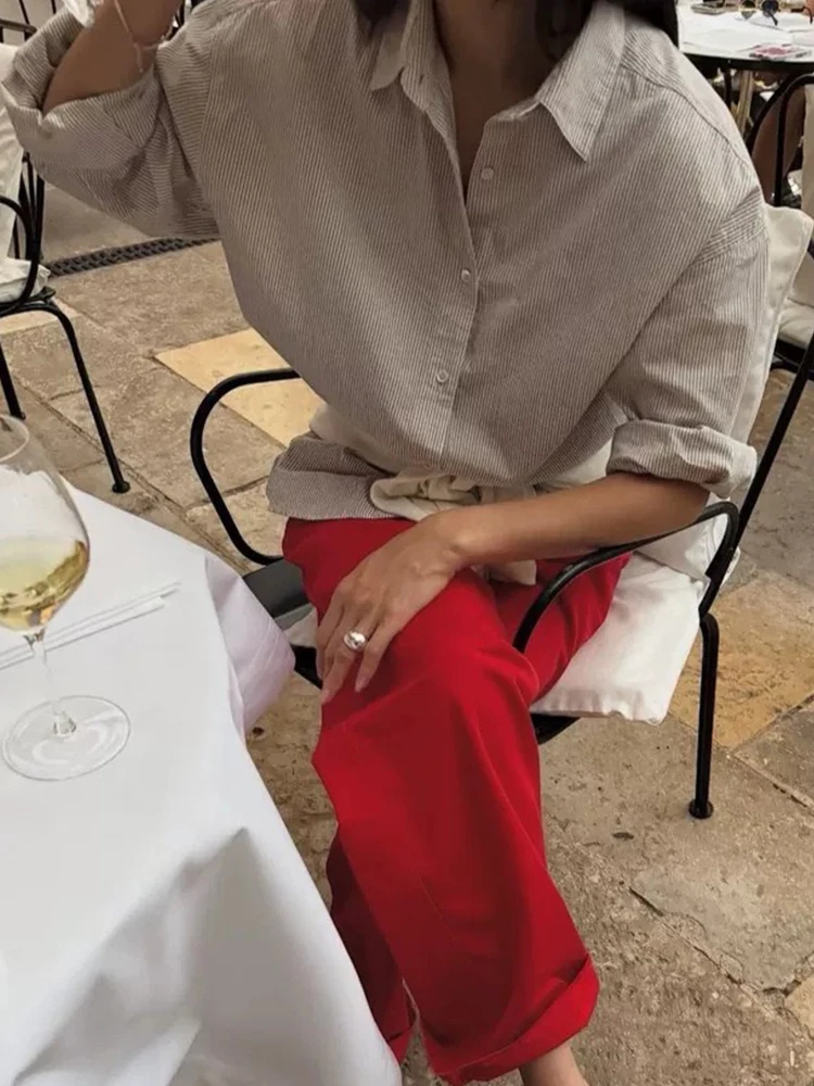 Женская полосатая рубашка свободного кроя с длинным рукавом в корейском стиле, модная, хлопковая, для повседневной носки, осенне-зимняя новинка, на пуговицах
Женская полосатая рубашка свободного кроя с длинным рукавом в корейском стиле, модная, хлопковая, для повседневной носки, осенне-зимняя новинка, на пуговицах