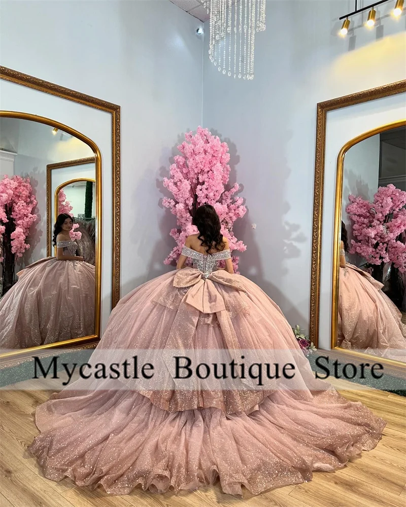 Luxury Pink Tulle Crystal Rhinestones Quinceanera Dress Ball Gown 2025 With Bow Lace Appliques Sweet 16 Dress Lace-up Customized
Luxury Pink Tulle Crystal Rhinestones Quinceanera Dress Ball Gown 2025 With Bow Lace Appliques Sweet 16 Dress Lace-up Customized