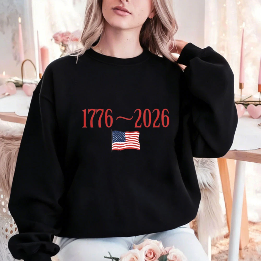 Толстовка «Счастливая страна» (США) 1776-2026: 250 лет свободы. Патриотический подарок к 250-летию США. Теплые парные худи.
Толстовка «Счастливая страна» (США) 1776-2026: 250 лет свободы. Патриотический подарок к 250-летию США. Теплые парные худи.