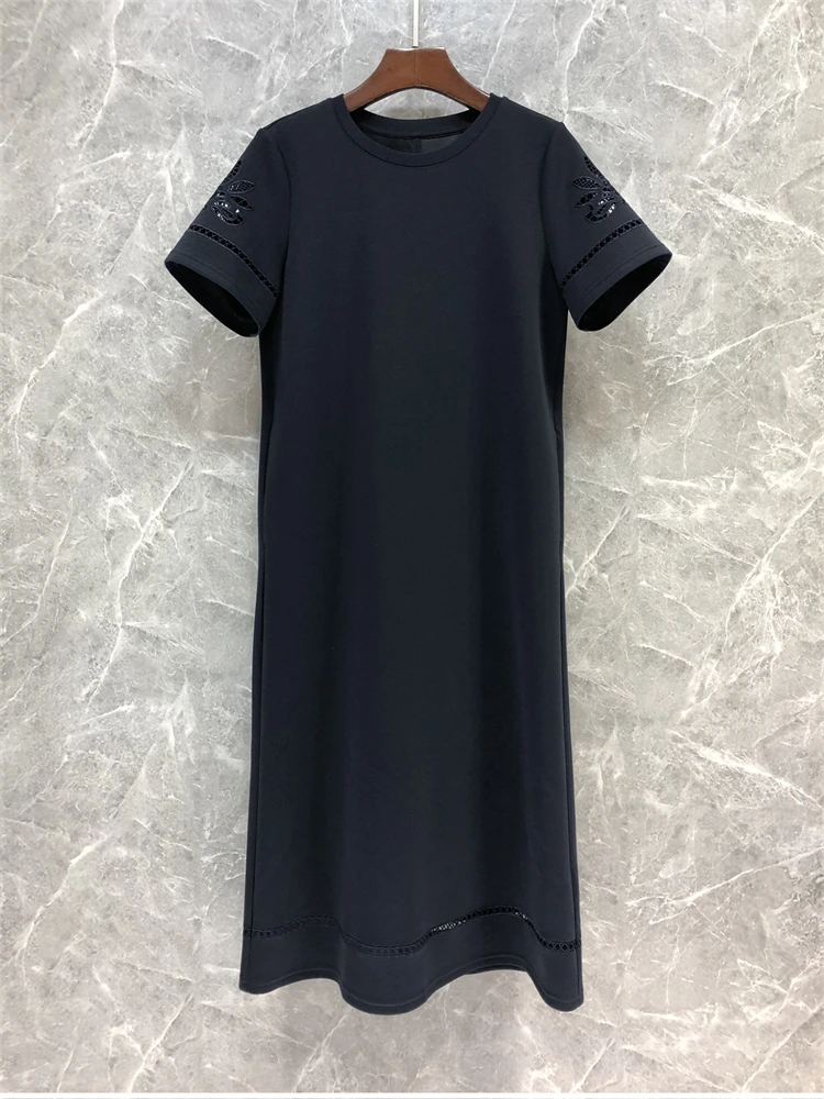 Round neck hollow cotton T-shirt dress 2025 summer new style women's fashionable casual long skirt
Round neck hollow cotton T-shirt dress 2025 summer new style women's fashionable casual long skirt