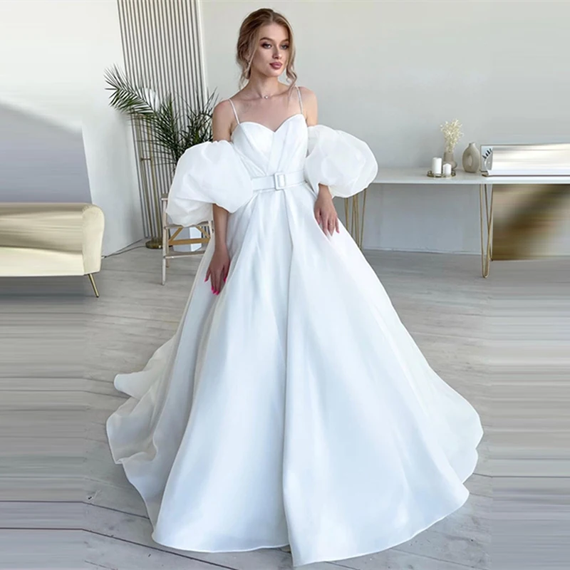 Elegant Sweetheart Wedding Dresses 2022 Puff Sleeves Spaghetti Straps Sashes Court Train Ball Gown Satin Pleat Design Summer
Elegant Sweetheart Wedding Dresses 2022 Puff Sleeves Spaghetti Straps Sashes Court Train Ball Gown Satin Pleat Design Summer